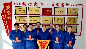 燒堿化驗(yàn)中心舉辦“綻放妳力量，檢驗(yàn)妳時(shí)光”主題班會(huì)